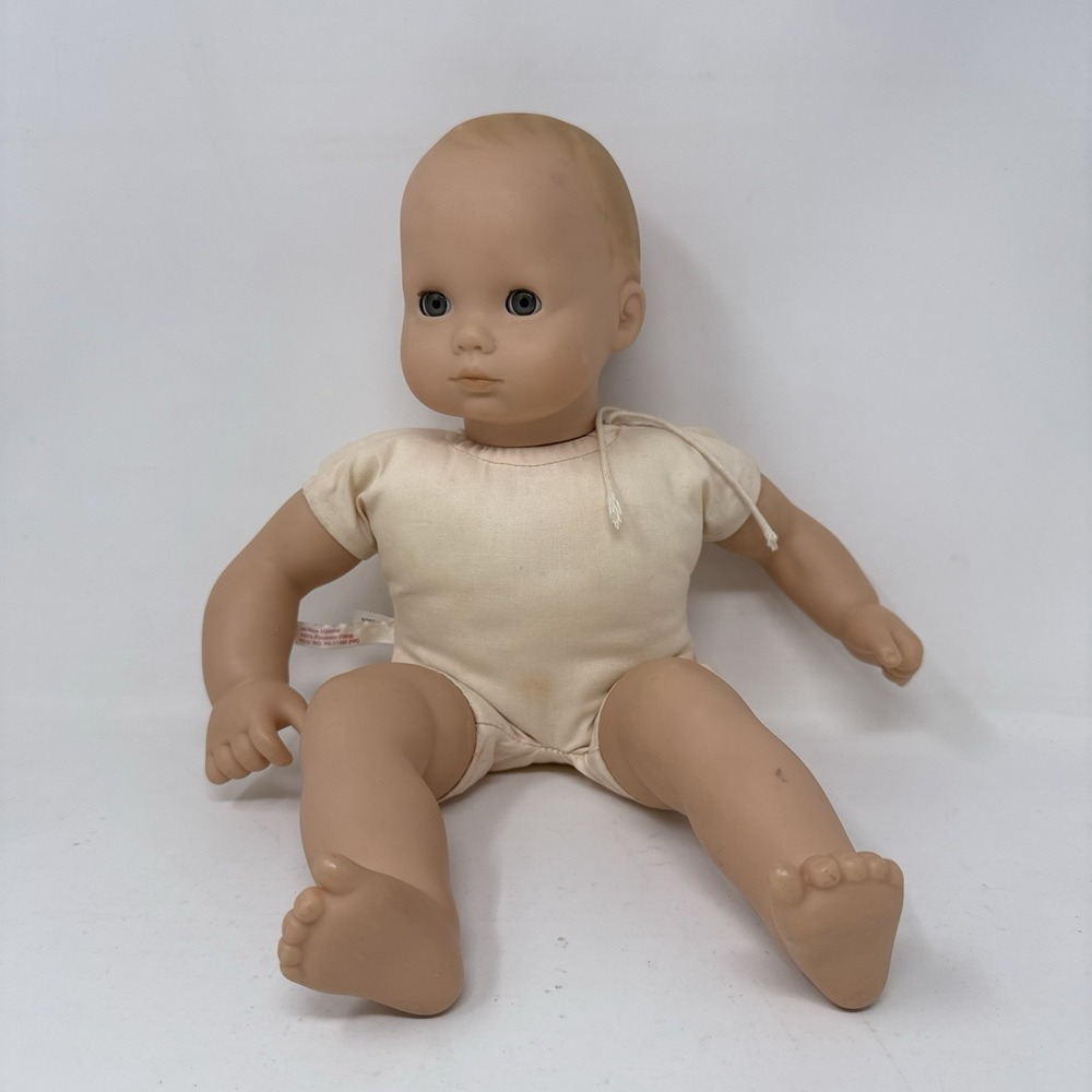 PLEASANT COMPANY American Girl BITTY BABY Doll Blue Eyes Blond Hair 16" Doll